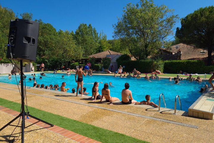 Pool 23 of 61
