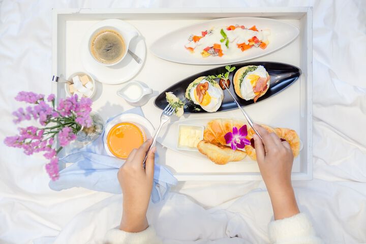 Breakfast/Coffee Service 80 of 98
