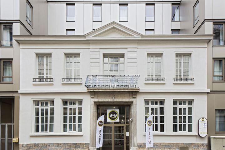 Hotel 60 of 62