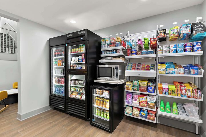Snack bar