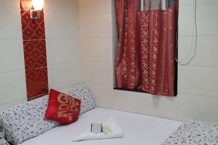 Room 18 of 58