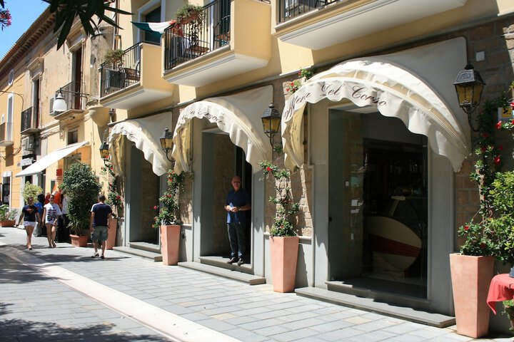 Hotel 14 of 15