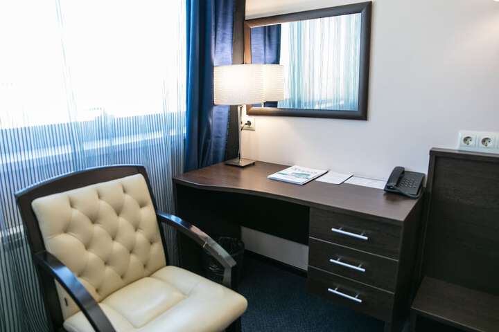 Room 12 of 54