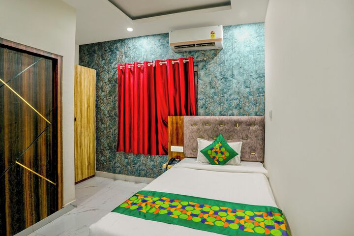Room 20 of 41