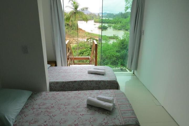 Room 14 of 28