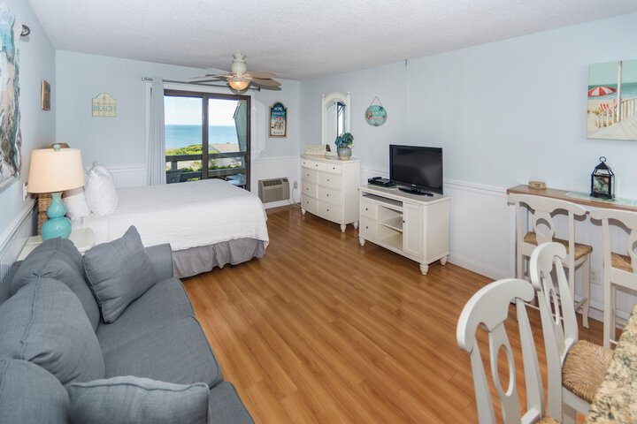 Room 4 of 29
