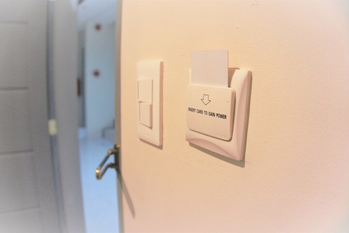 Room 35 of 70