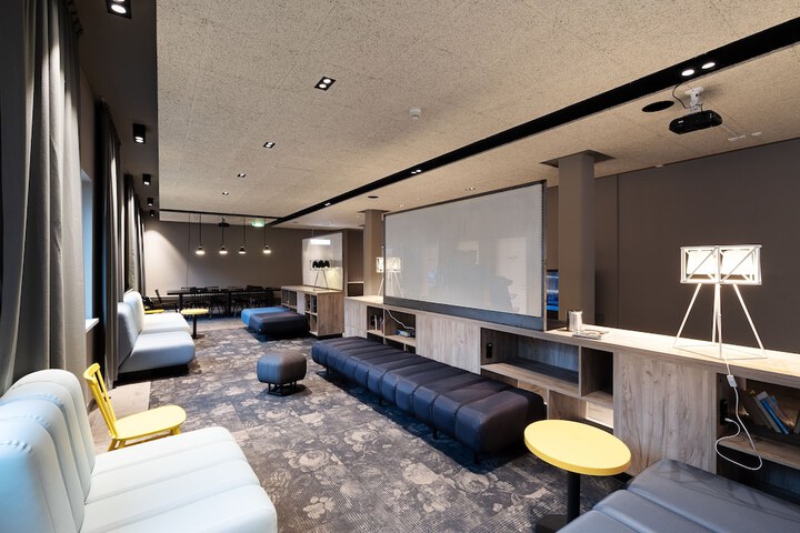 Lobby Entry
