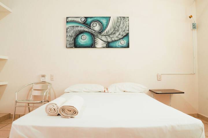 Room 4 of 55
