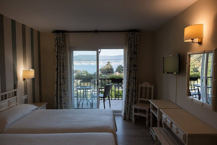 Room 14 of 26