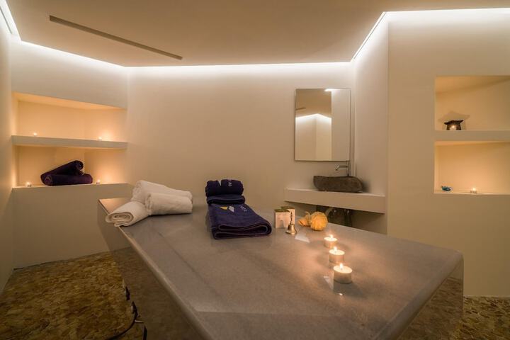 Spa 27 of 38