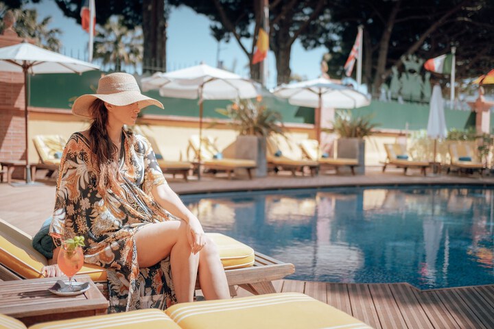 Pool 61 of 92