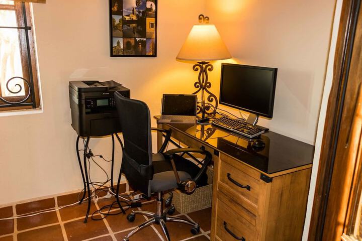 Business Center 20 of 24