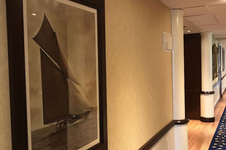 Ballroom/Hall 78 of 89