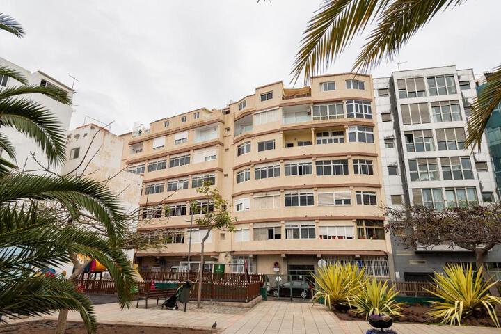 Next to the beach - 5 beds by CanariasGetaway