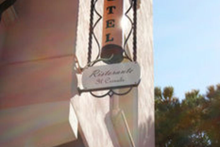 Hotel 28 of 51