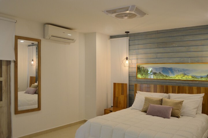 Room 27 of 42