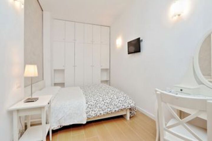 Room 7 of 20