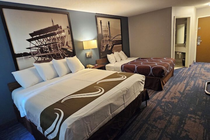 Room 20 of 63