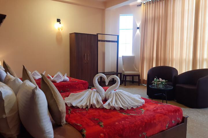 Room 12 of 24