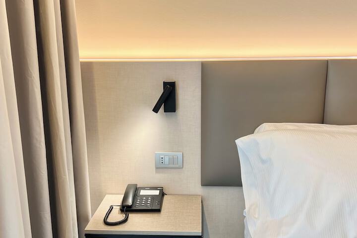 Room 12 of 23