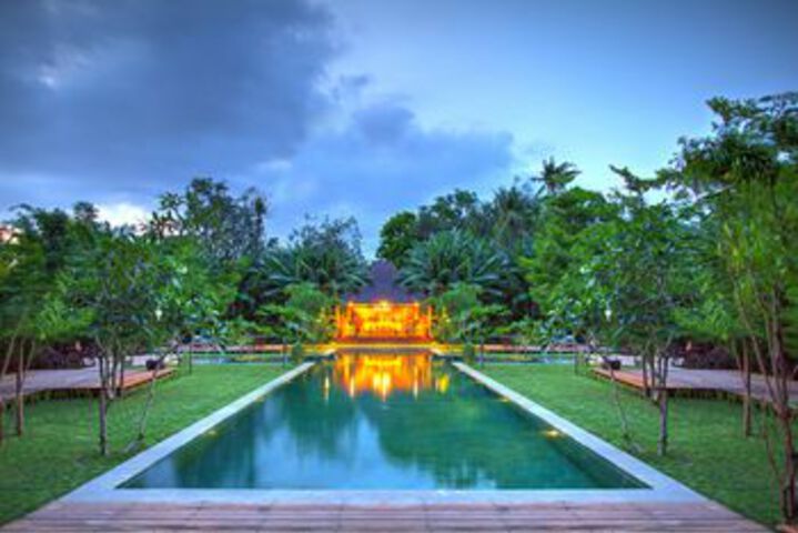 Pool 33 of 41