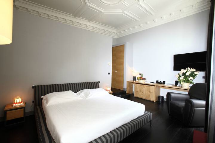 Room 26 of 51