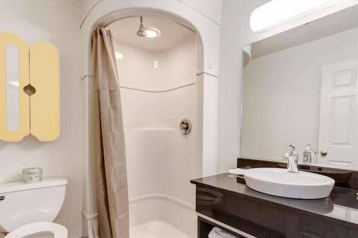 Bathroom Interior Photo