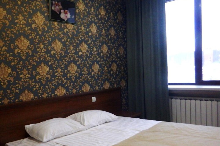 Room 10 of 45