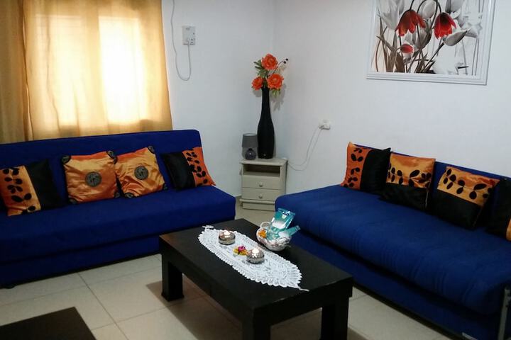 Room 25 of 43