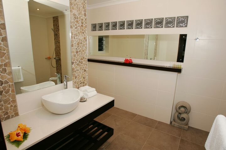 Room 44 of 76