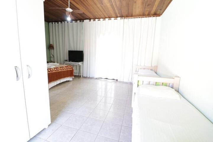 Room 5 of 18
