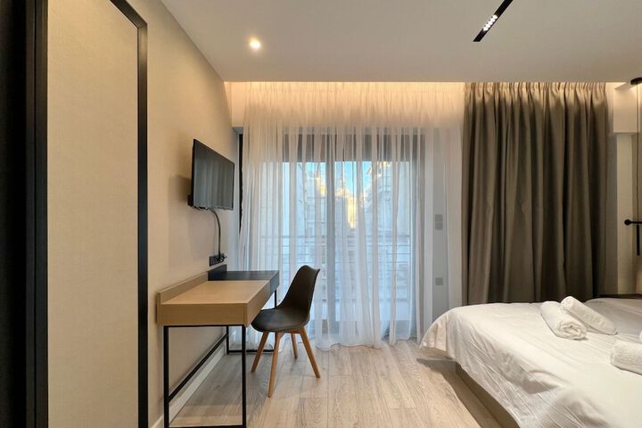 Room 6 of 49
