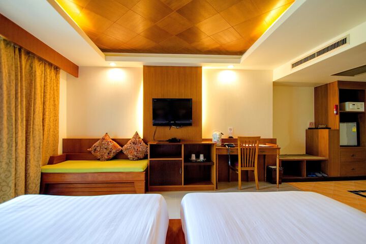 Room 21 of 41