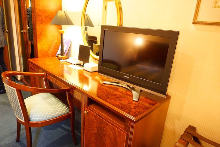 Room 14 of 35