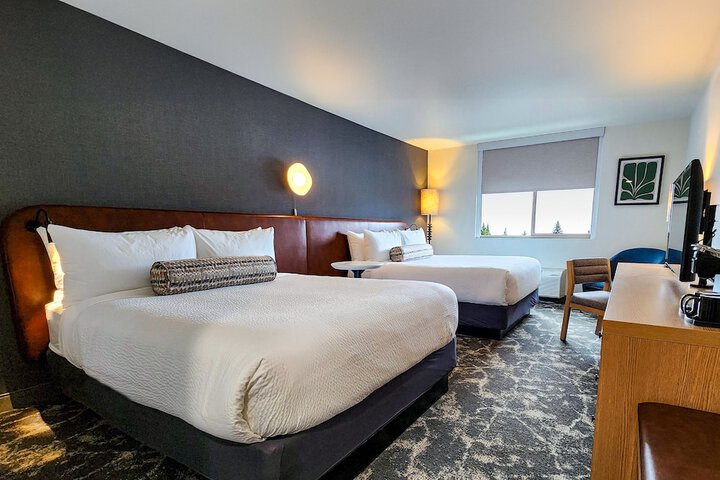 Room 6 of 20
