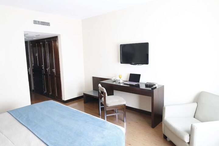 Room 21 of 56