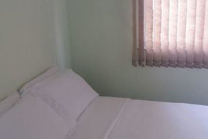 Room 20 of 34