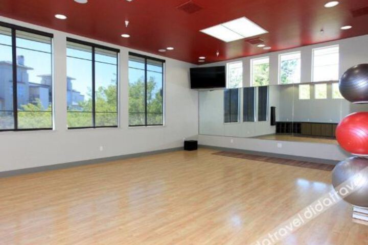 Fitness & Recreational Facilities