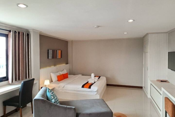 Room 101 of 174