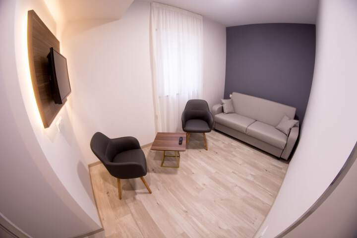 Room 15 of 44