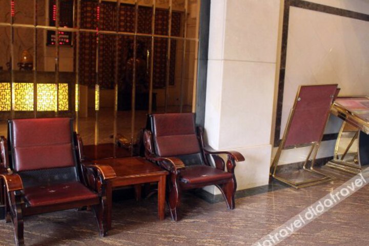 Yixuan Qingsu Hotel