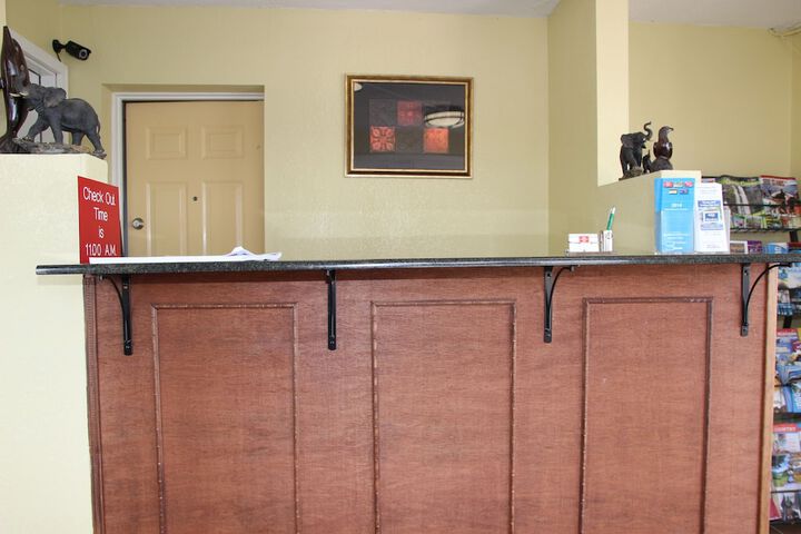 Hotel Interior 5 of 40