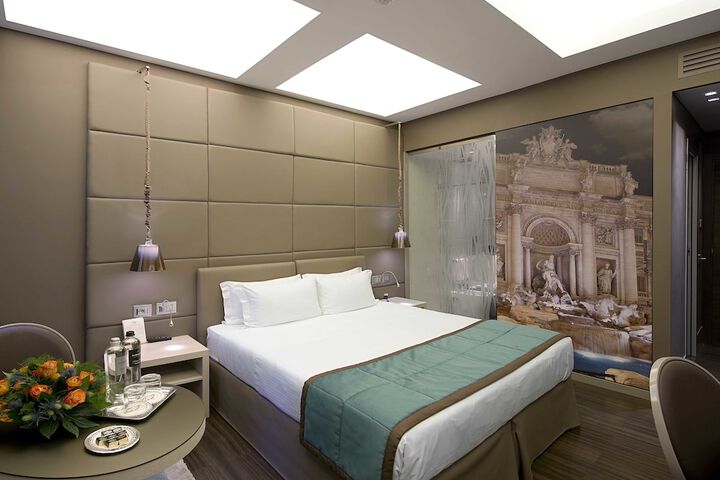 Room 29 of 142