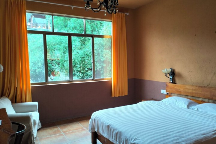 Room 16 of 69