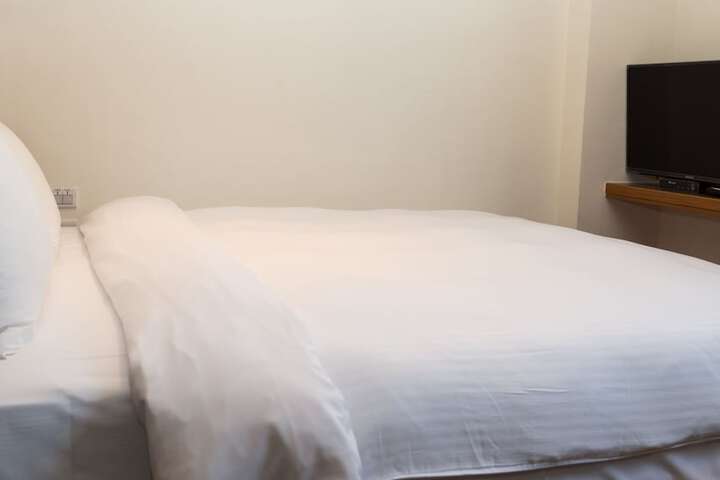 Room 7 of 50