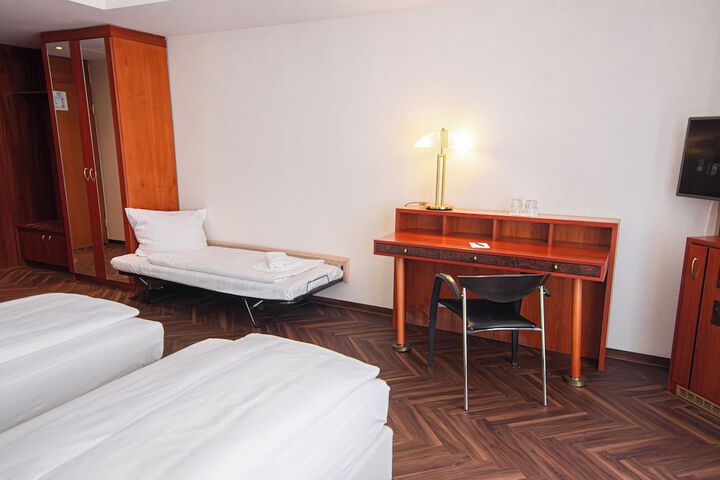 Room 40 of 123