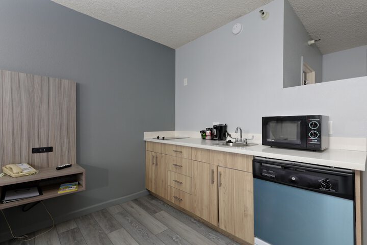 1 King Bed Kitchen (11 of 11)