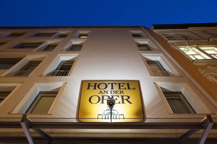 Hotel 72 of 73