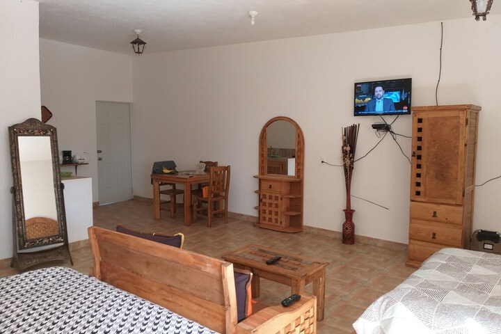Room 2 of 64